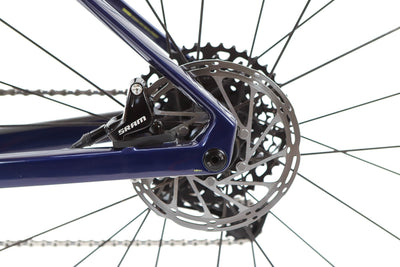 BMC Unrestricted Two SRAM Apex Gravel Bike 2023, Size Medium