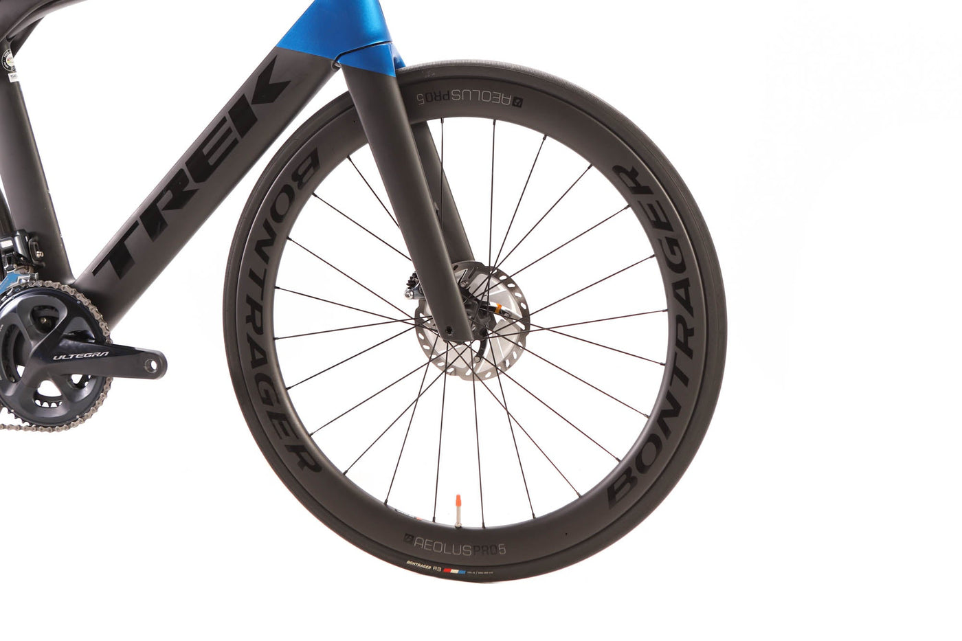 Trek Madone SL 7 Gen 6 Shimano Ultegra Di2 Disc Road Bike 2021, Size 56cm