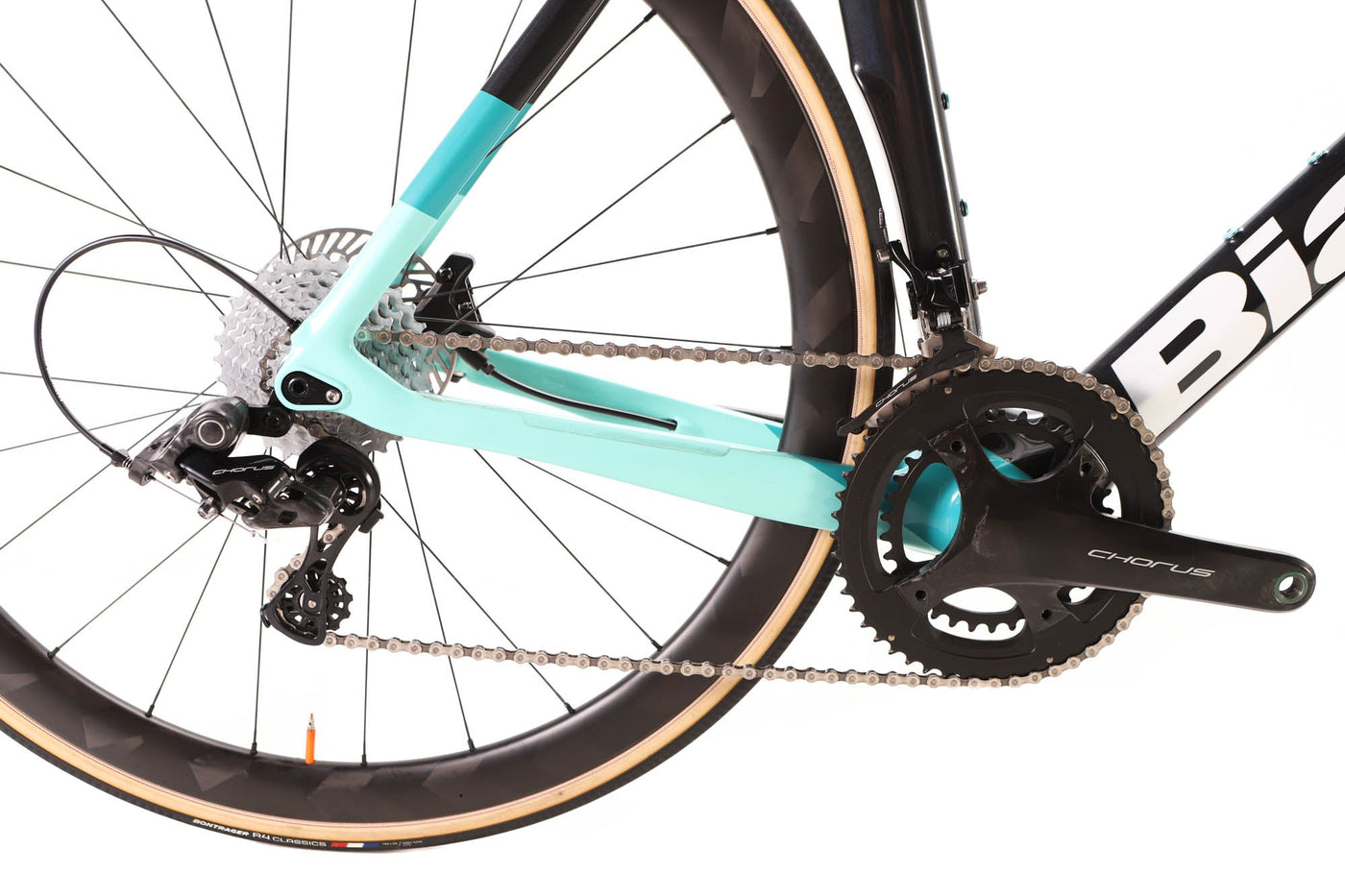 Bianchi Oltre XR4 Campagnolo Chorus Disc Road Bike 2022, Size 59cm