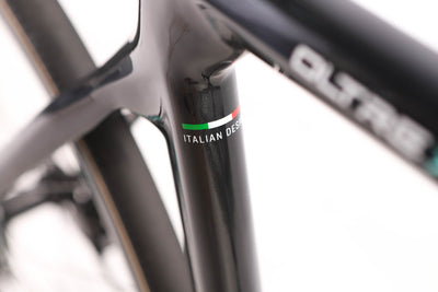 Bianchi Oltre XR4 Campagnolo Chorus Disc Road Bike 2022, Size 59cm