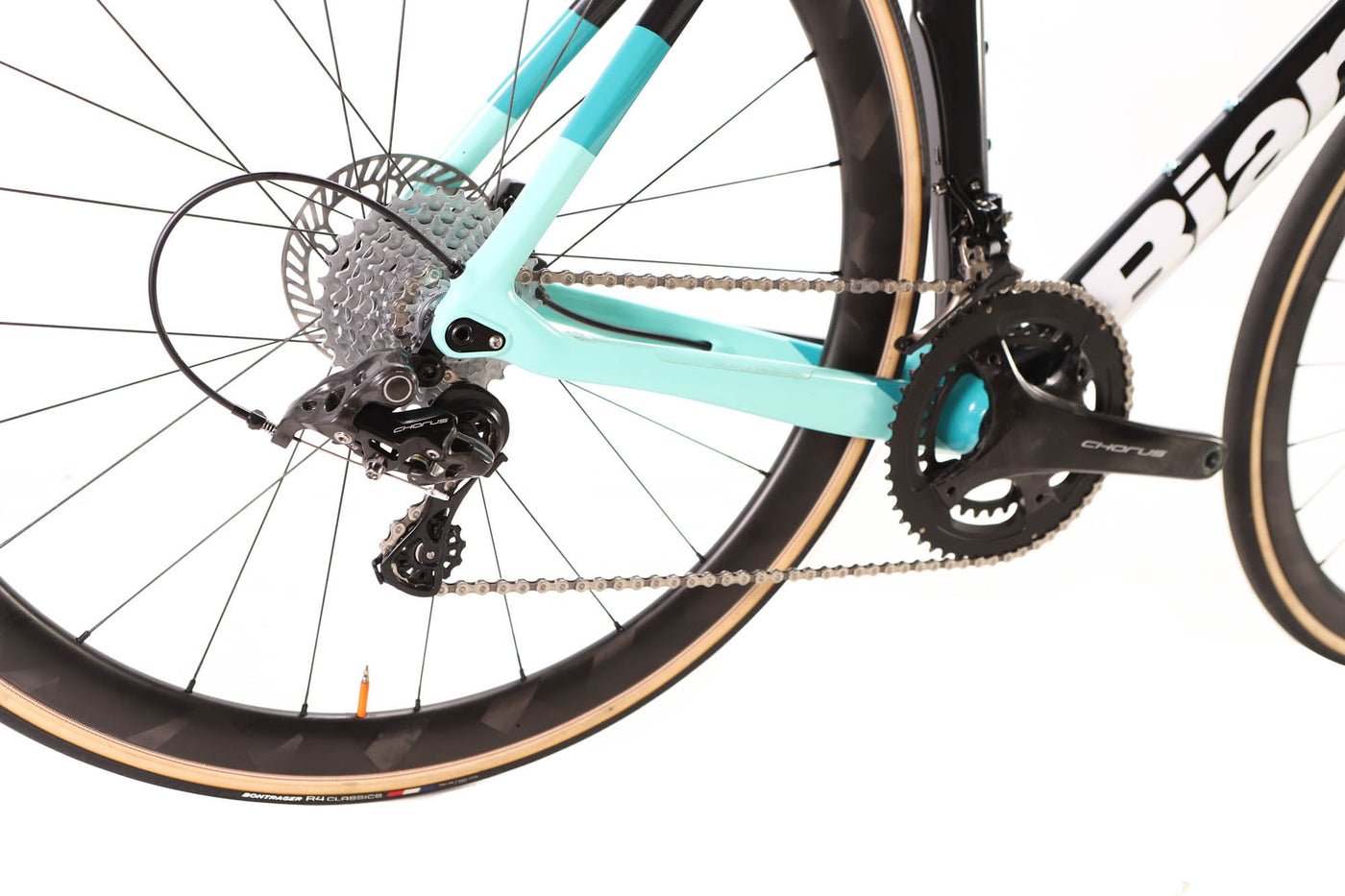 Bianchi Oltre XR4 Campagnolo Chorus Disc Road Bike 2022, Size 59cm