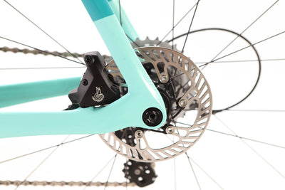 Bianchi Oltre XR4 Campagnolo Chorus Disc Road Bike 2022, Size 59cm