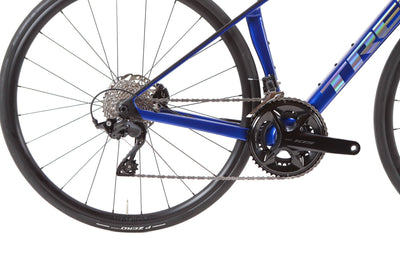 Trek Madone SL 5 Gen 8 Shimano 105 Disc Road Bike 2025, Size XS