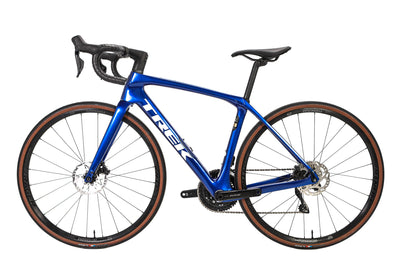 Trek Domane SL6 Gen 4 Disc Shimano 105 Di2 Road Bike 2023, Size 52cm