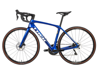 Trek Domane SL6 Gen 4 Disc Shimano 105 Di2 Road Bike 2023, Size 52cm