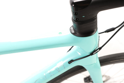 Bianchi Specialissima Shimano Ultegra Disc Road Bike 2022, Size 55cm