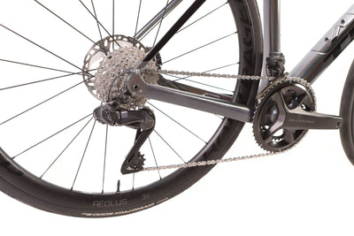 Trek Domane SL 7 Gen 3 Shimano Ultegra Di2 Disc Road Bike 2022, Size 54cm